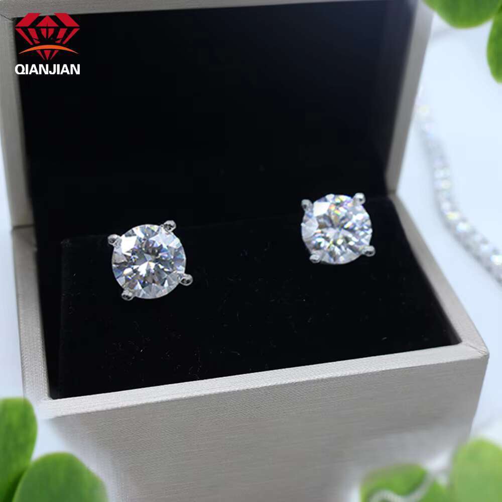 Sterg Sier GRA Certified VVS Silica 4-Claw Earrings for Women