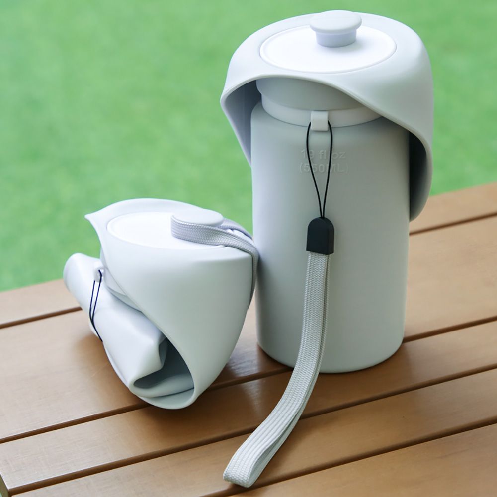 Portable Dogs' Hydration Solution with Leakproof Design by Pet02