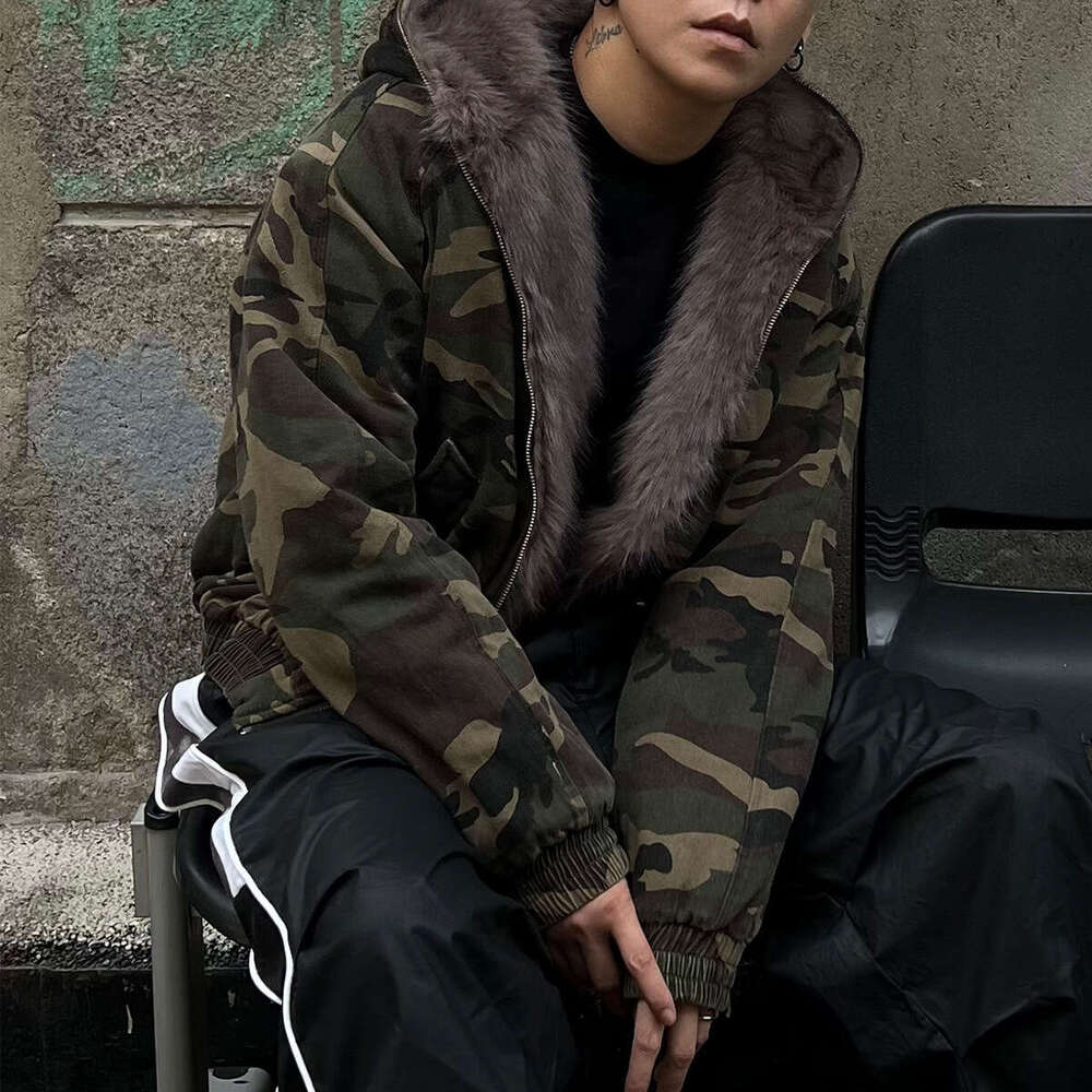 Jiayiku Men's 2024 New Winter Camouflage Breadwear With Velvet And Jacket, American Trendy Brand Cotton Jacket
