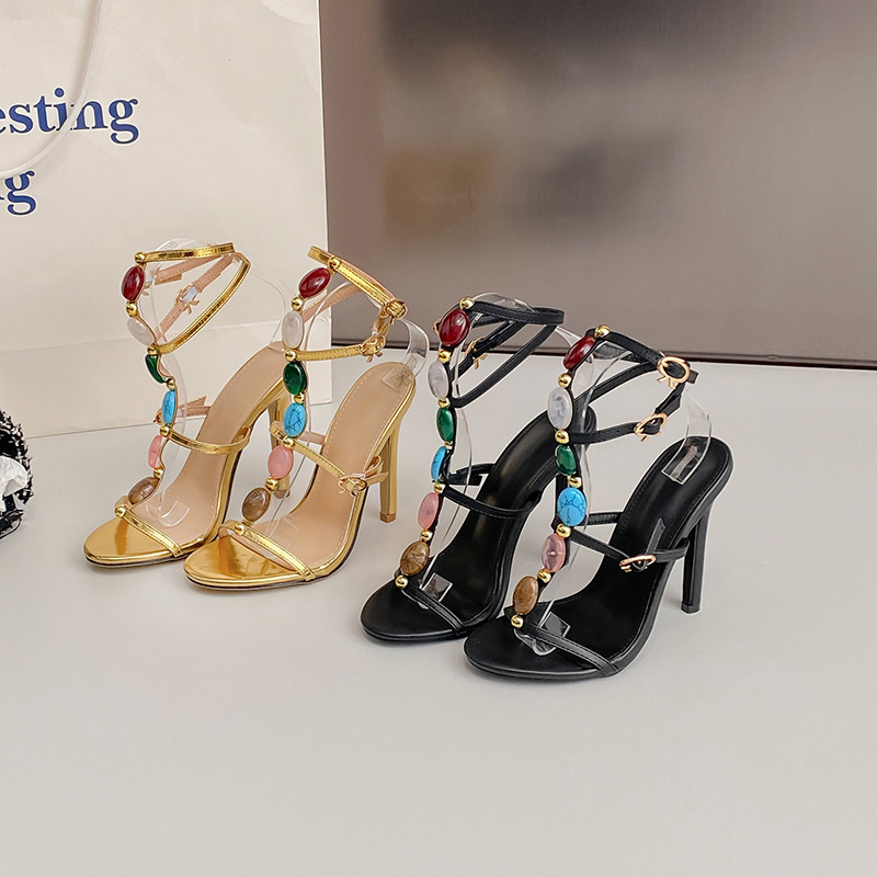 2025 Designer sandals Summer European and American classics New 11CM Fine High Heels Pearl Dew Toe One Button Sandals with Female Sexy Temperament