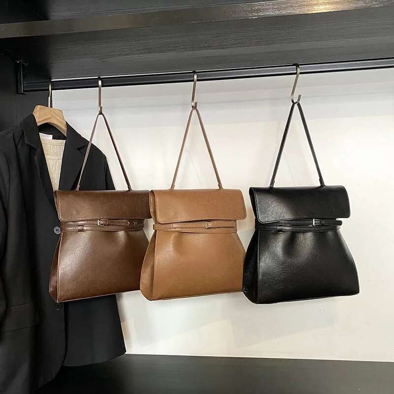 LEFTSIDE Small PU Leather Shoulder Bag For Women 2024 Winter New Trend Y2k Simple Handbags And Purses Females Crossbody Bags