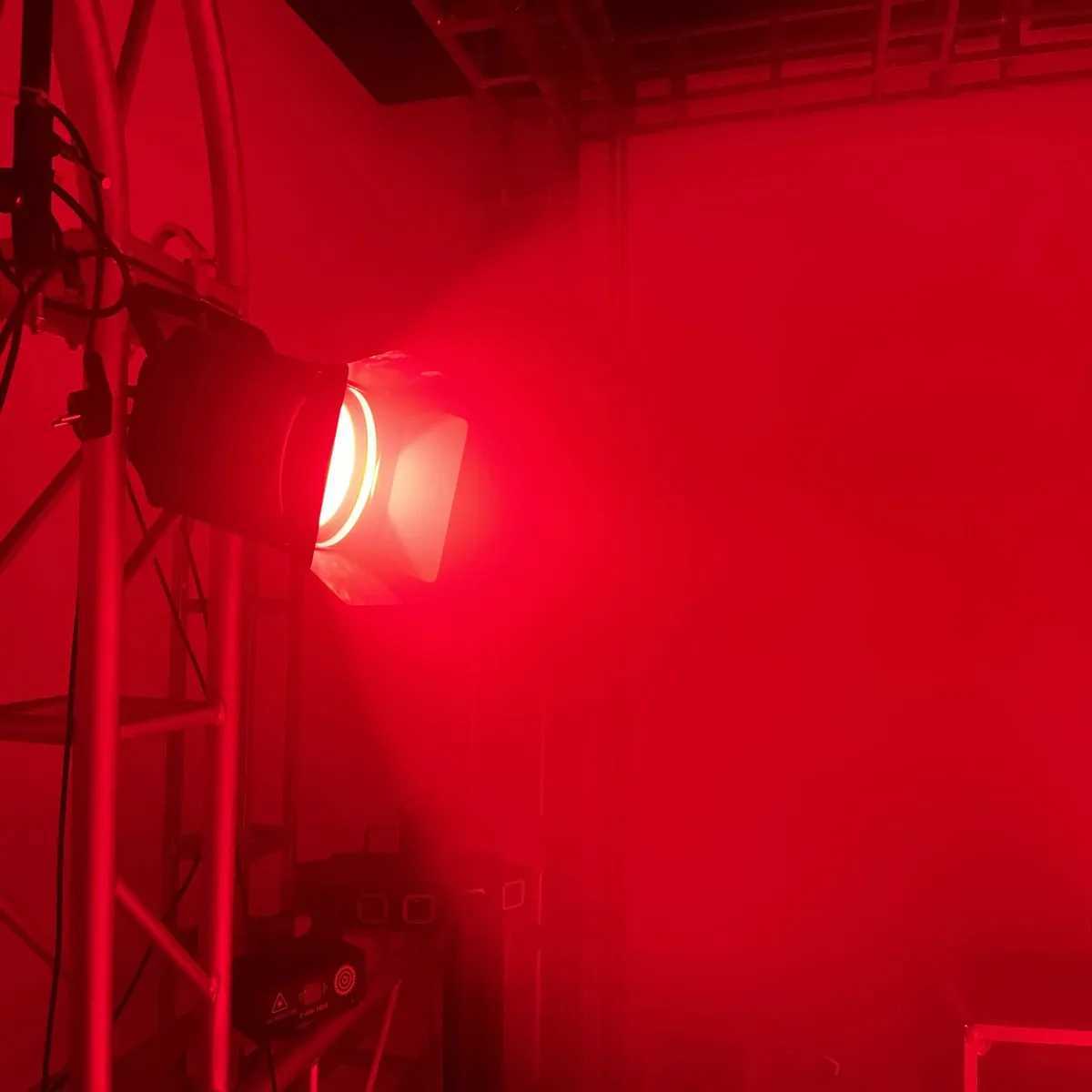 300W COB LED Par Light with Barn Doors Aluminum Dj DMX512 Beam Wash Strobe Effect Stage Lighting Warm White RGBWAUV 6in1 200W X250312