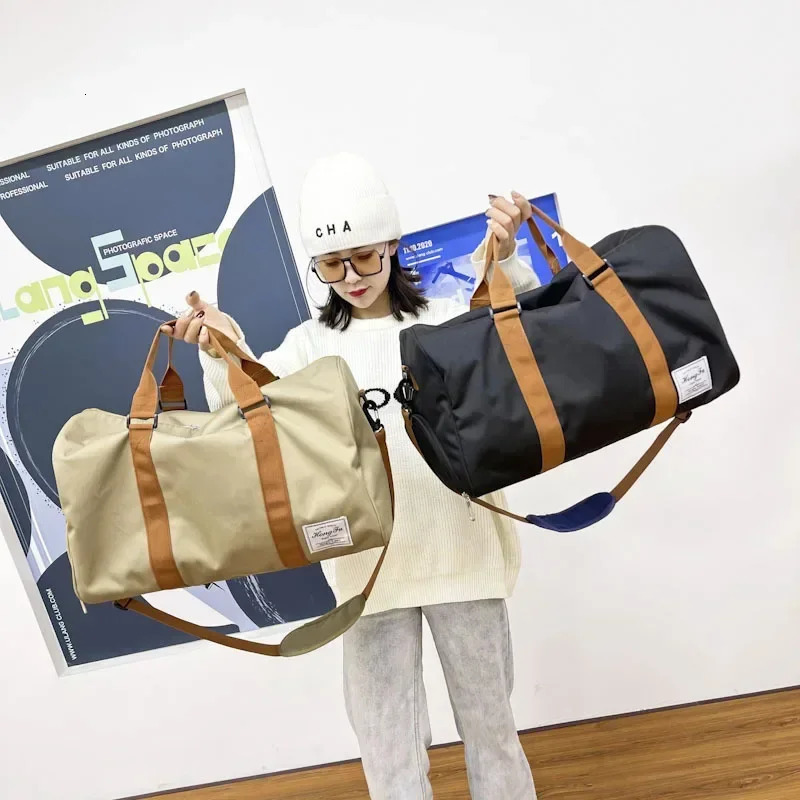 Waterproof Outdoor Sports Fitness Bag Lightweight Short Distance Travel Luggage Solid Color Oxford Cloth Handbag 250311