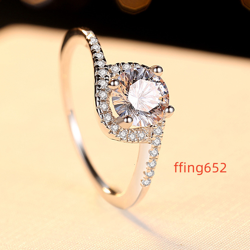 Wholesale Price GRA Moissanite Round Moissanite VVS Moissanite Round Diamond Ring