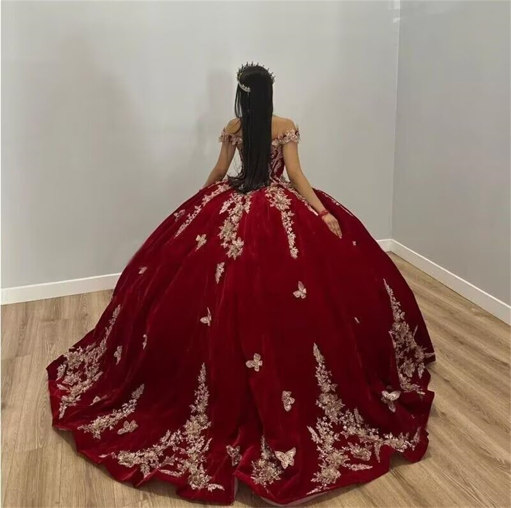 Ball Gown Quinceanera Dresses Elegant Sequins Appliques Off the Shoulder V-Neck Lace-up Plus Size Sweet 15 16 Princess Birthday Party Gowns Vestidos D