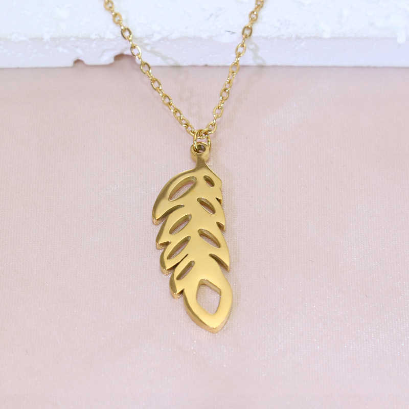Hot selling Instagram jewelry fashionable metal style stainless steel hollow leaf earrings necklace jewelry set W250312