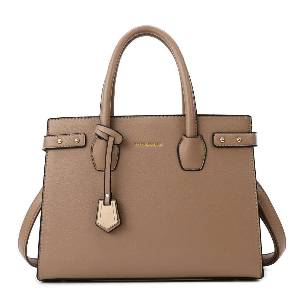 New Underarm 2025 Hot Designer Trendy Fashion Leisure Integrated Commuter Women's Single Shoulder Student Handbag3