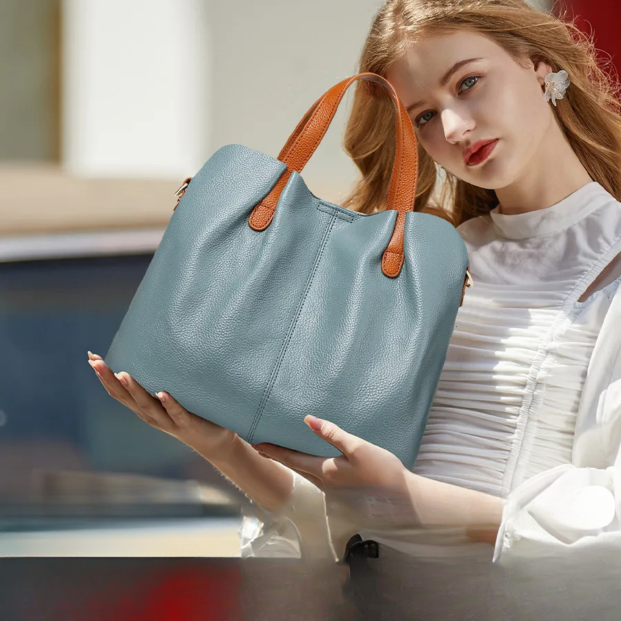 Commuting Top Cowhide Mother And Son Handbag High-end Fashion Designer Crossbody Bag Suitable For Women Leather High-end Down Large Capacity Crossbody