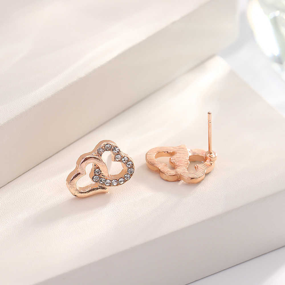 Four piece set of light luxury jewelry cold style double love necklace niche cold style concentric bracelet set W250312