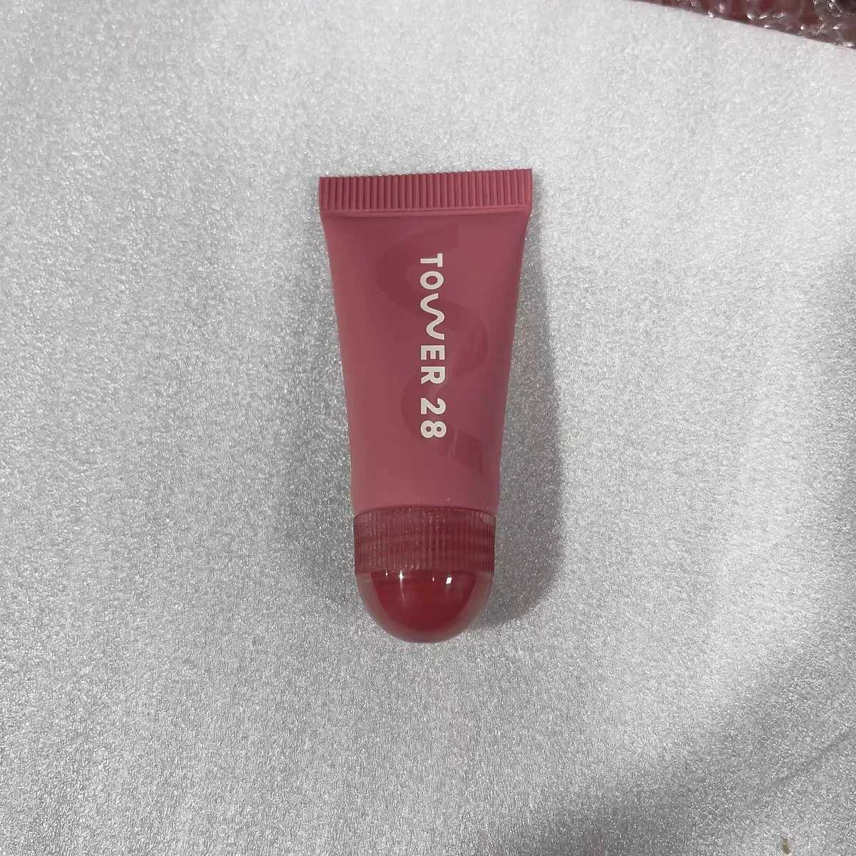 Lip color tower 28 beauty lipstick 5g 4pcs mini set liquid lipstick gift box set lipstick cosmetics W250312