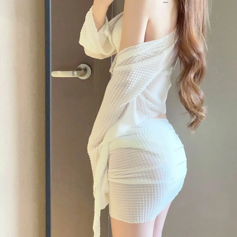 Swimsuit womens bikini three piece set split fashion swimsuit hollow environmentally friendly beach 250310