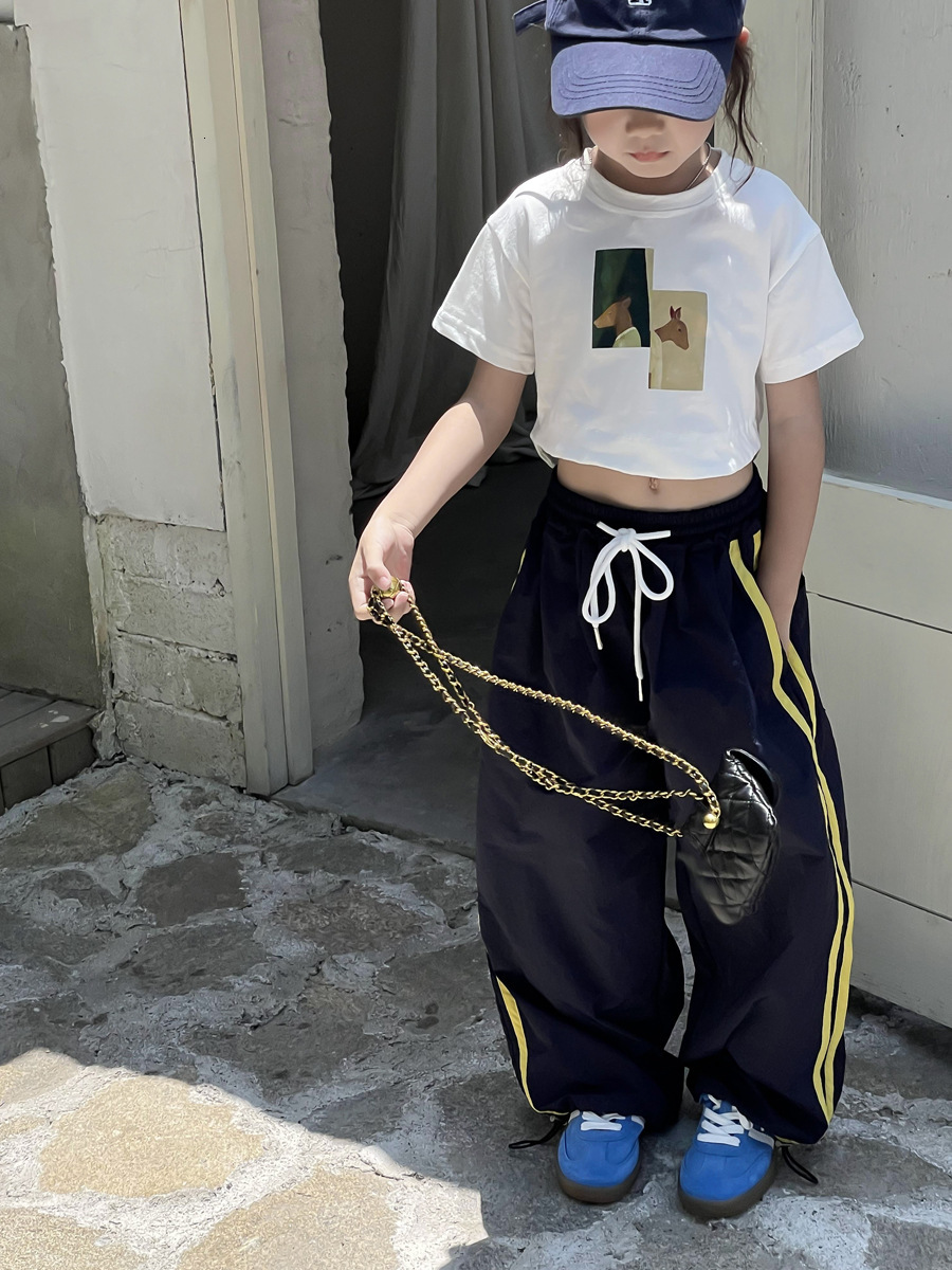 Ddmyshoesvip Top, Children's Summer Dress, Girls' Slimming T-shirt, Short Sleeve, Stylish Arc T-shirt