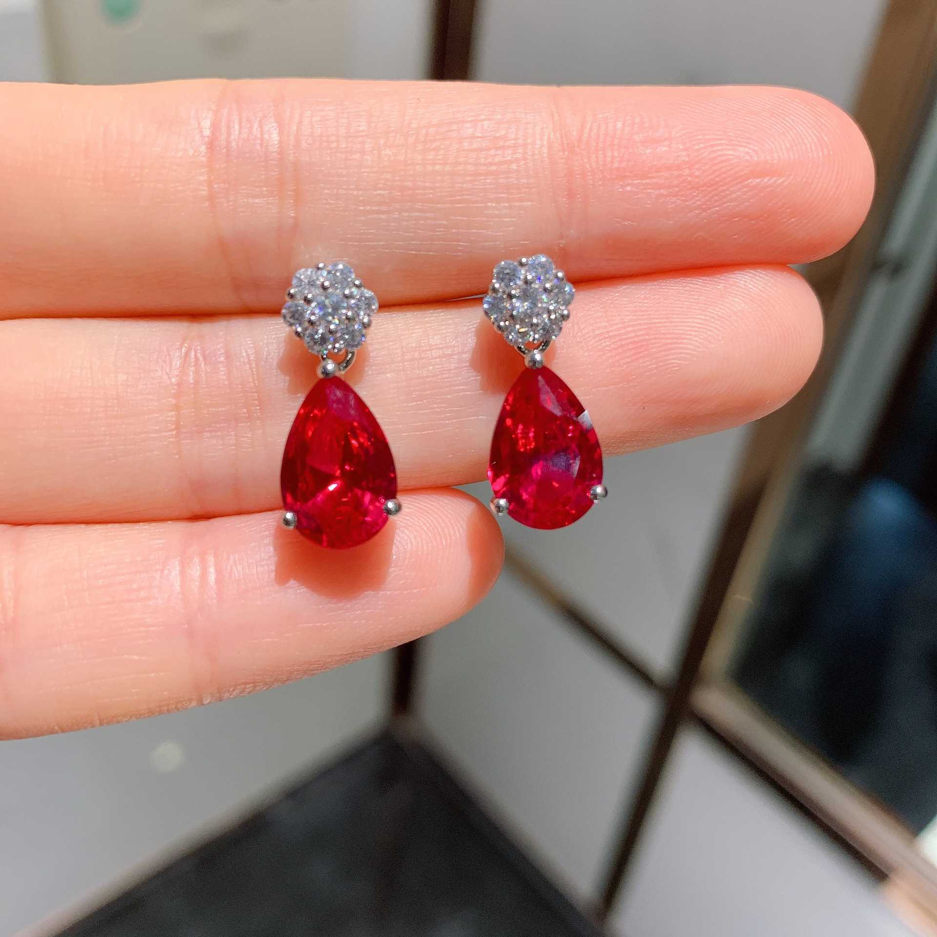 Zhuang Shengsheng Tiktok Online Live Broadcast Simulation Red Corundum Droplet Jewelry Set 8 * 12 W250312
