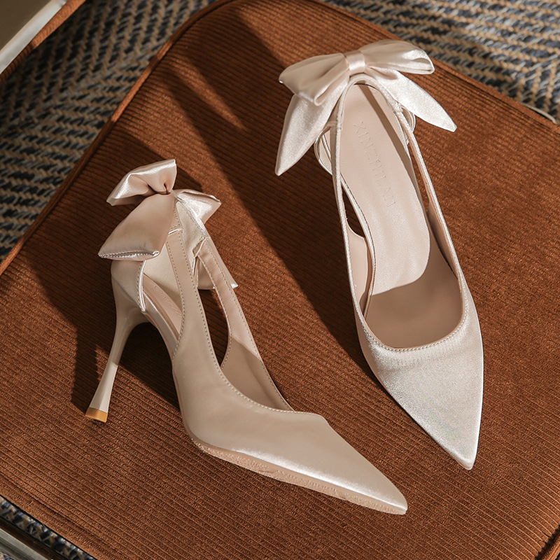 Designer shoes classics Sharp pointed solid color high heels for women, slim heels, spring and autumn design, temperament, hollowed out single shoes 9