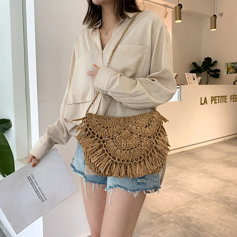 Summer Beach Vacation Women Tassels Woven Bag Straw Rattan Weave Shoulder Crossbody Bags Ladies Fashion Tassels Handbags Purse R250312
