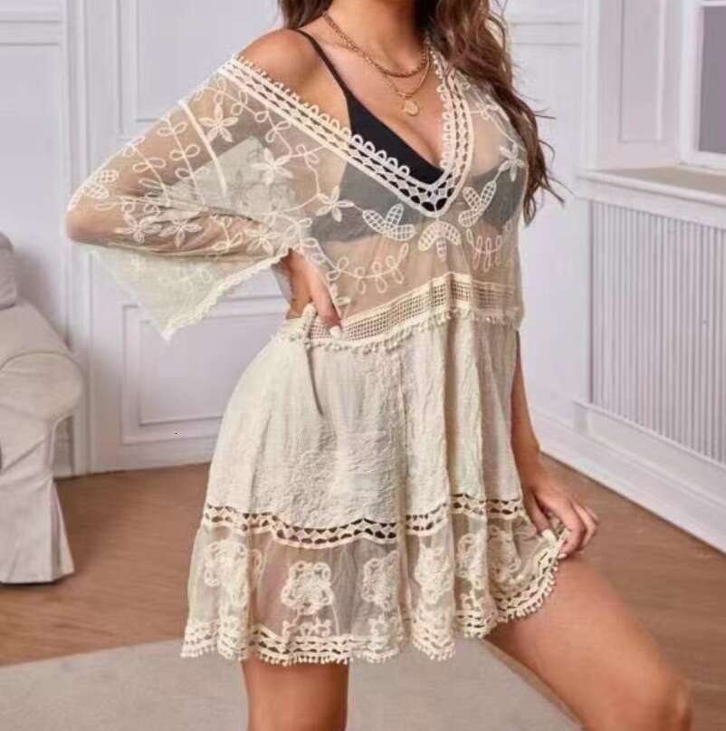 Sunscreen shirt sexy lace loose beach vacation cover skirt bikini jacket swimsuit women's 2025 new casual versatile fashion clothing