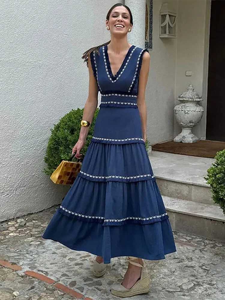 Urban Sexy Dresses Elegant Tassels Embroidered Midi Dr Womens Fashion Strt V-neck Slvel Maxi Dr 2025 Summer New Holiday Womens Beach Robe Y240312W8VJ