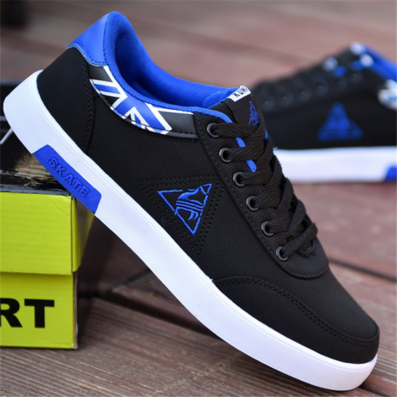 New fashion low-top canvas casual student skateboard shoes Breathable board shoes, suitable for daily wear and light outdoor