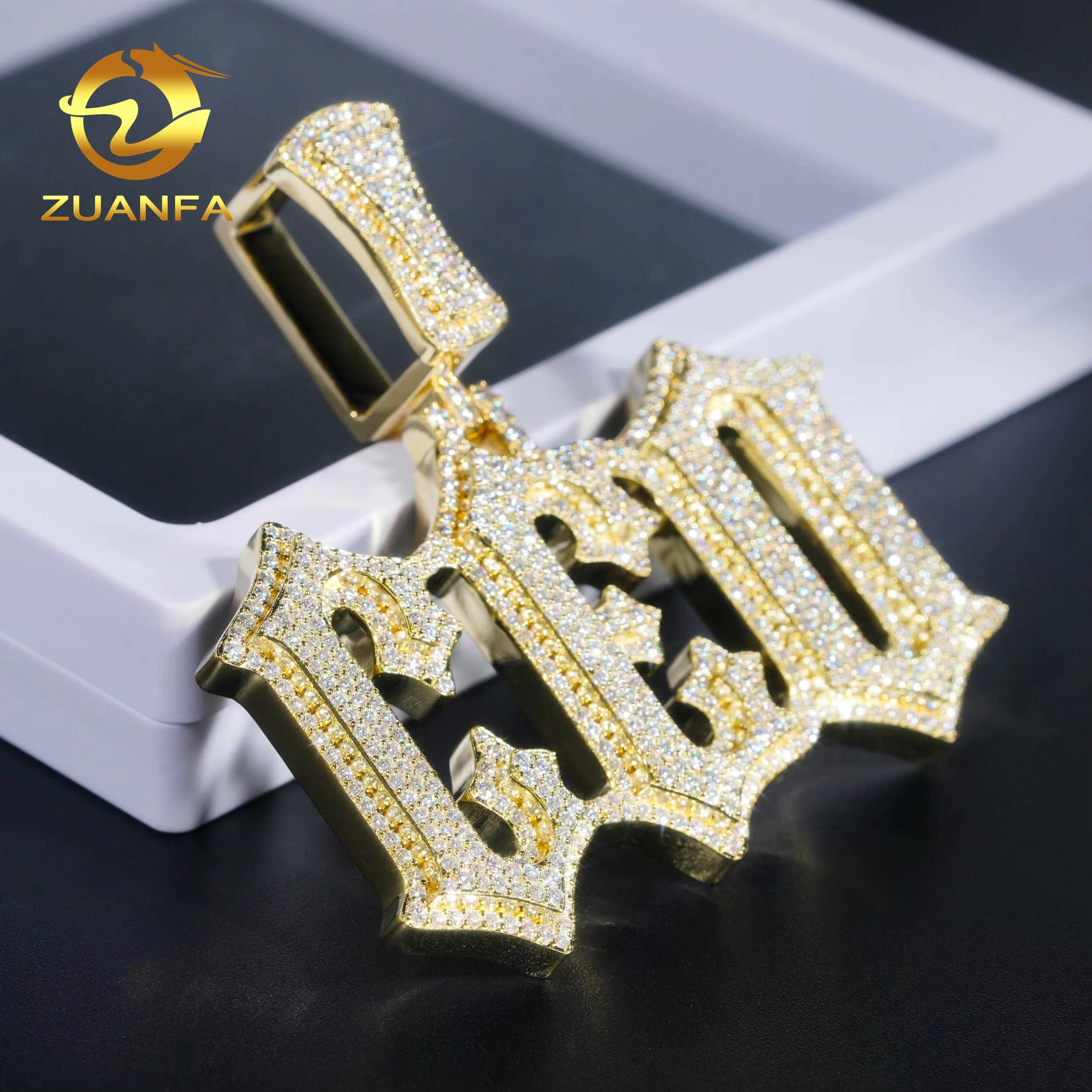 Zuanfa Jewelry Solid Silver Hip Hop Iced Out VVS Moissanite Diamond Letter CEO Pedant Custom Pendant Fine Jewelry