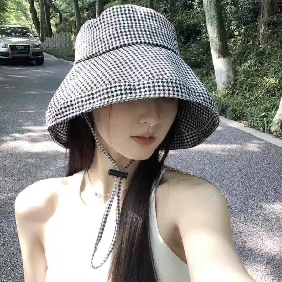 baseball cap Grid Fisherman's Female Korean Edition Summer Travel UV Protection Outdoor Big brimmed Sunshade Face Covering Beach Hat
