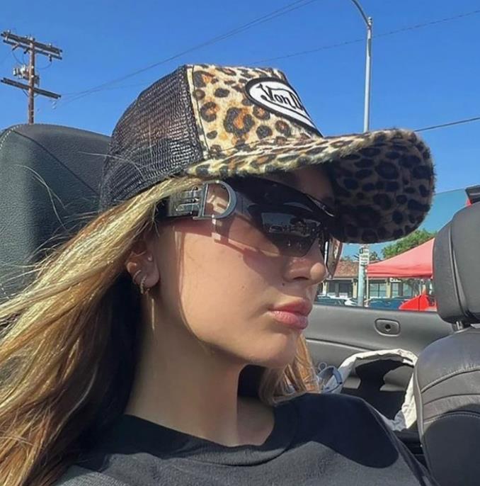 y2k new punk cross-border future sunscreen sunglasses European and American spice girls driving outdoor fashion cross-border sunglasses