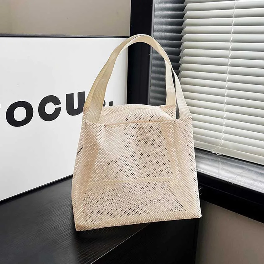 New Large Capacity Mesh Bag with handle Travel Toiltery Makeup Bag Portable Beach Bag Cosmetic Zipper Pouch R250312