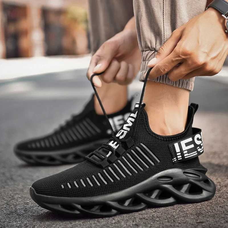 Mens Shoes Luxury Sneakers New Outdoor Breathable Running Shoes Fashion Basketball Tenis Shoes Platform Male Casual Shoe Tenis X250313