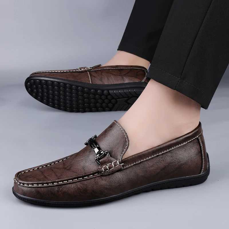 brand fashion Loafers mens leather designer soft sole Cfortable hot casual dress shoes high quality Y250312