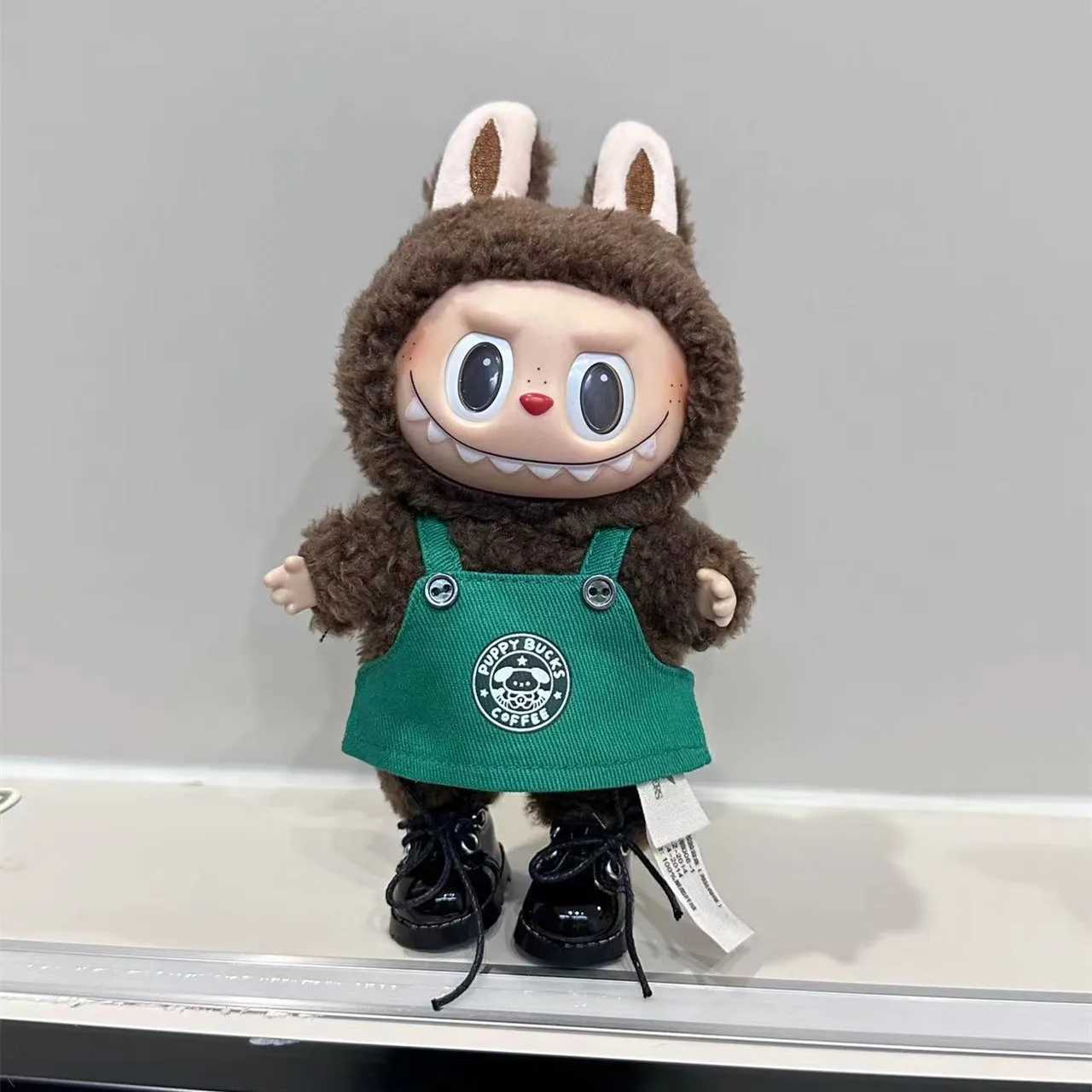 Labubu 17cm Dolls Clothes The Monsters Outfit Accessories Clothing Cartoon Green Coffee Dress Shoes Christmas Hat Scarf EE19AT250313