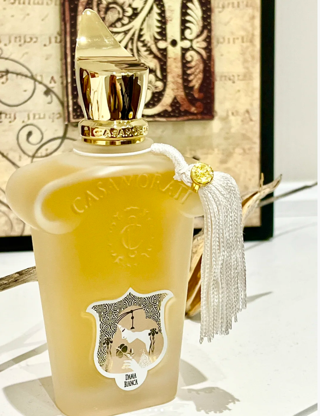 Premium Woody Floral perfume with Long Lasting Scent for Men & Women - 100ml