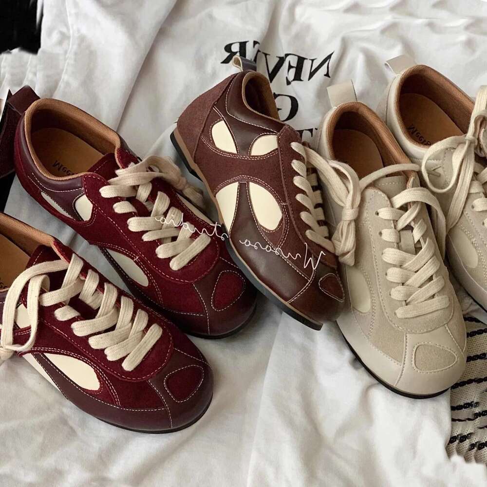 Casual ladies soft Breathable Non-slip Walking Sneakers Women Comfortable Fashion Lace Up Running Netting Sport Shoes 2025