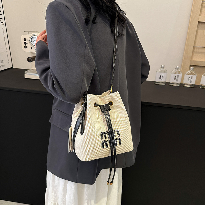 free shipping designer Shoulder Bags for woman Casual Fashion Tassel letter vintage Artwork composite bag