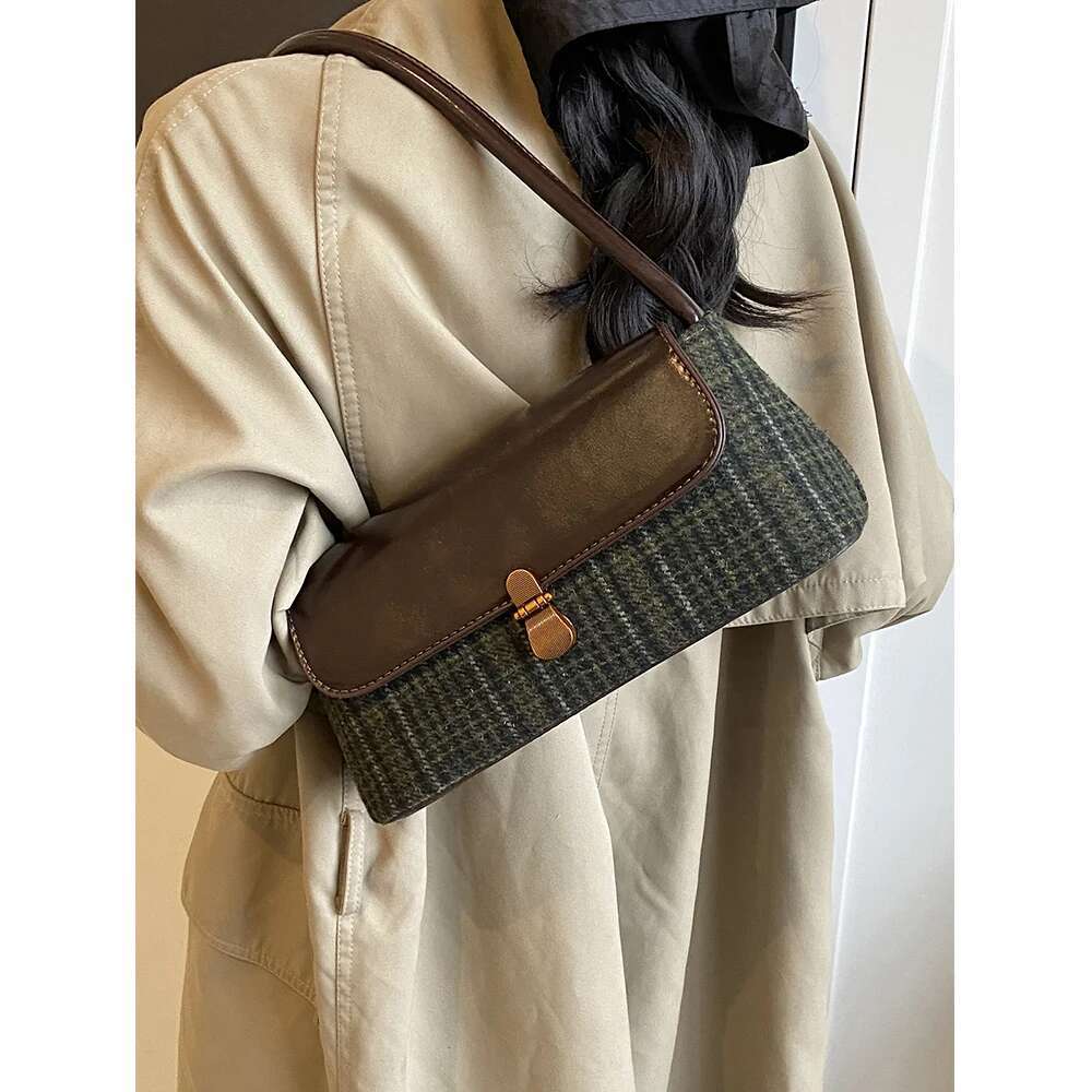 England Style Women Shoudler Bags Solid Pu Flap Underarm Bag Commute Tweed Pillow Packs Large Capacity Female Handbag