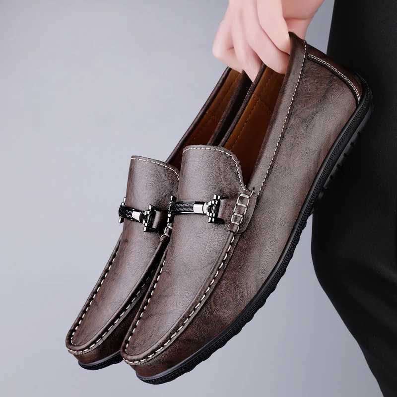 brand fashion Loafers mens leather designer soft sole Cfortable hot casual dress shoes high quality Y250312