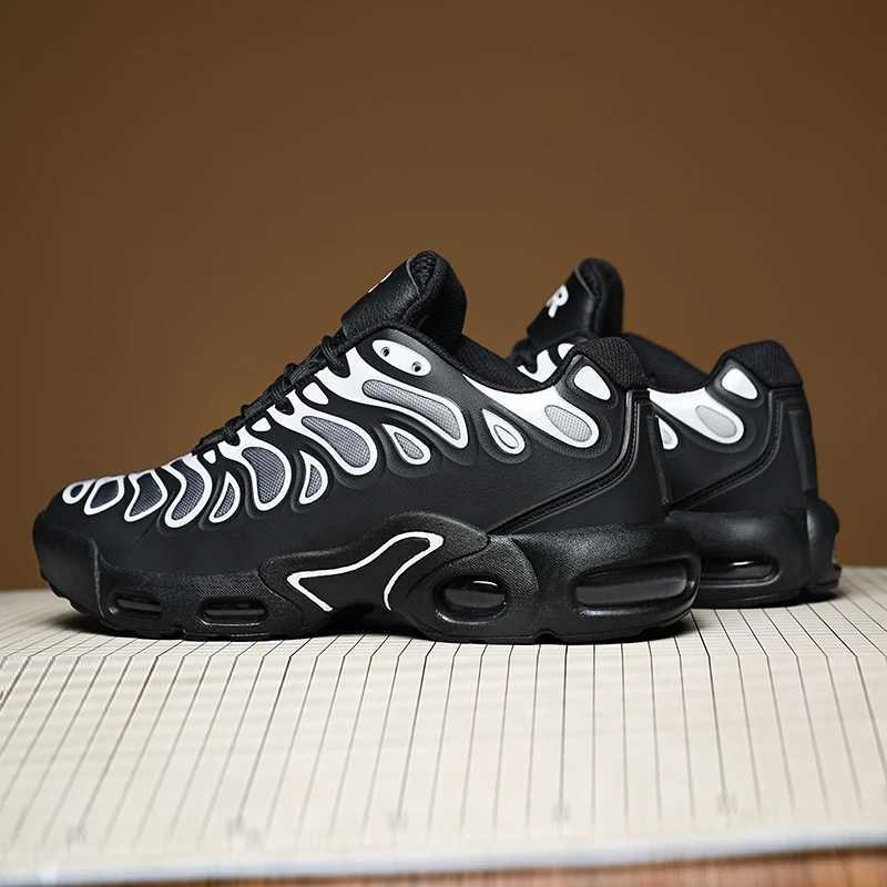 Men Running Shoes Air Cushion Mens Spring and Autumn New Trendy Breathable Soft Bott Mens Casual Sneaker Air cushion shoes Z250411