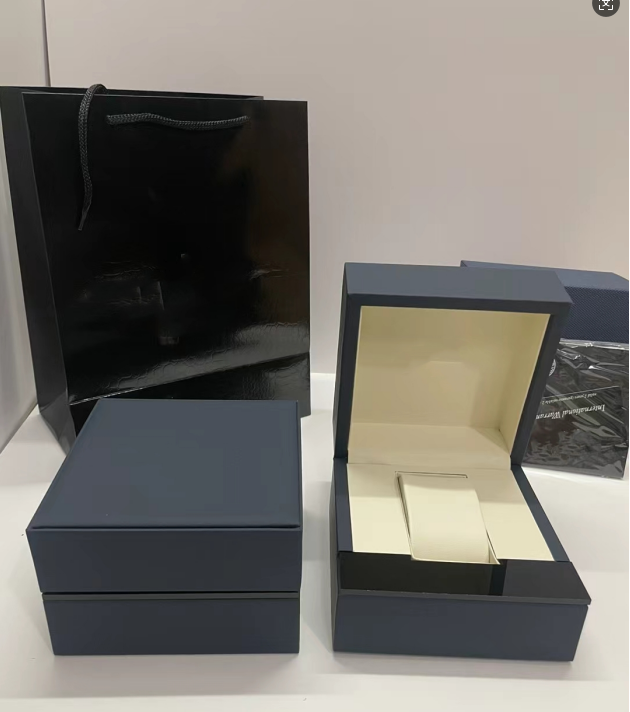 Top Quality HUBLOTity Boxes watch Original Box Accessories wholesale montre Watches Booklet Card Tags and Papers In English Swiss Watches Boxes Many are the box #128