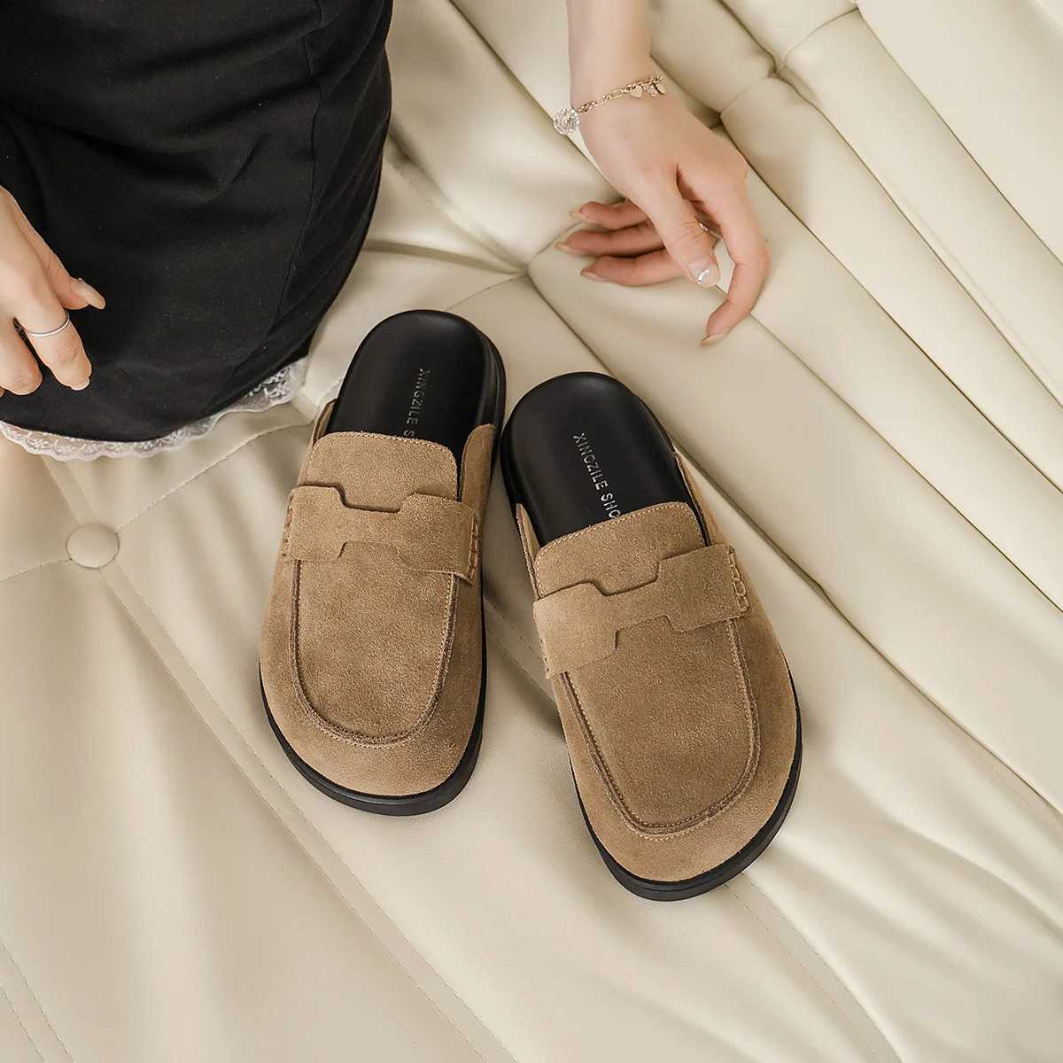 Womens genuine leather shoes womens slippers Loafers Low Pantofle Flock Cover Toe Buckle Strap 2024 Rome Hoof Heels Rubber Fab Y250312