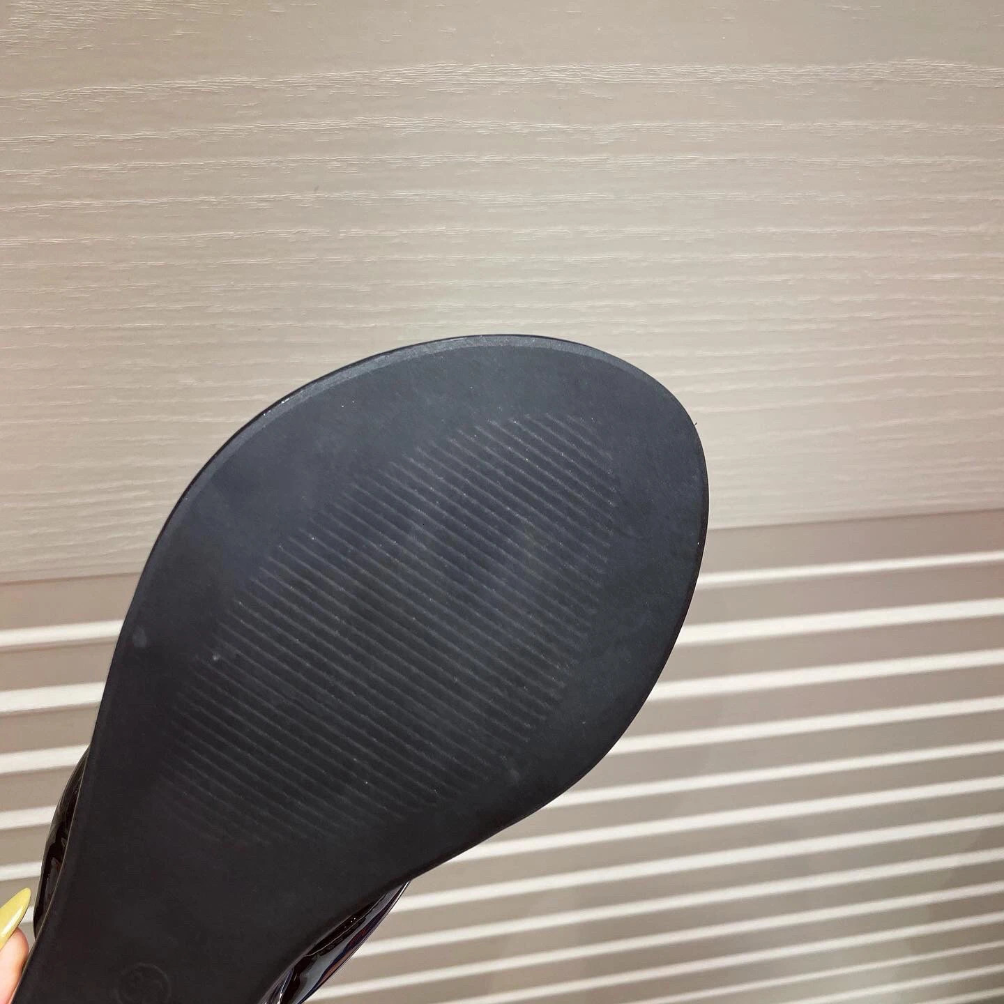 AIYKAZYSDL Red Apricot Thong Clip Toe Sandals Summer Beach Slippers Platform Wedge Low Heel Outdoor Patent Leather Vinyl Shoes 250312