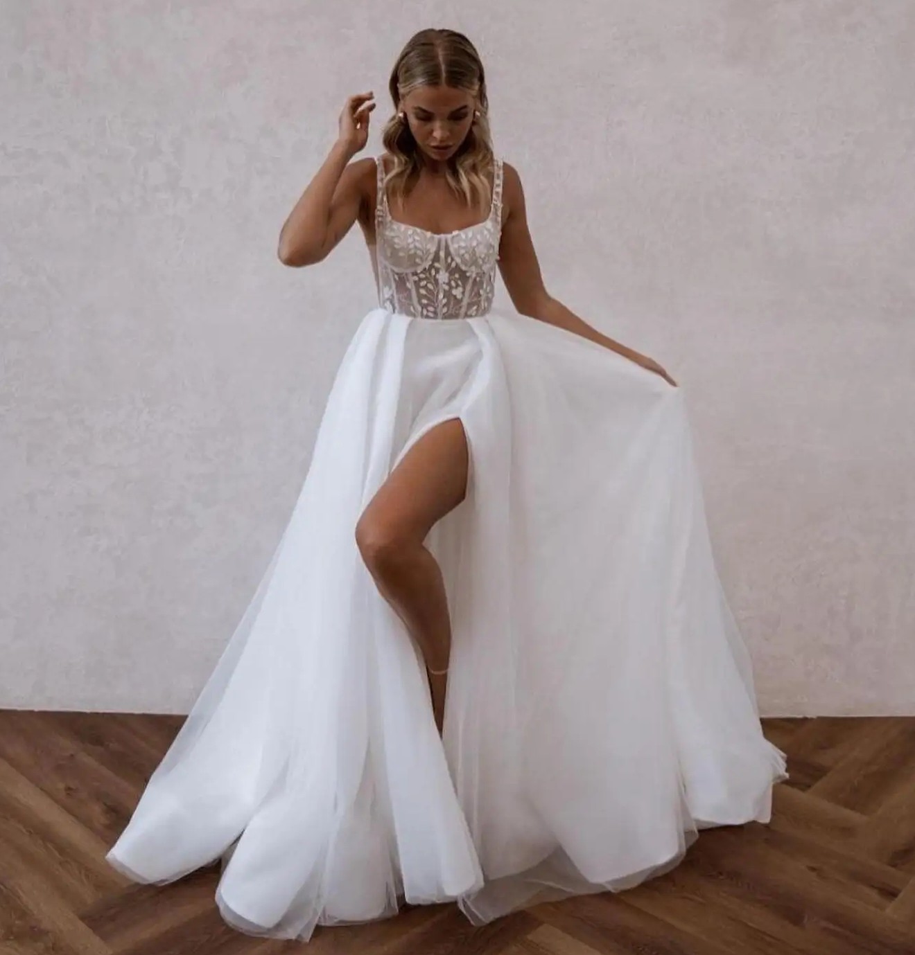 Elegant A-Line Wedding Dress 2025 Wide Straps Lace Applique Side Slit Tulle Boho Beach Bridal Bride Gown Vestido De Novia