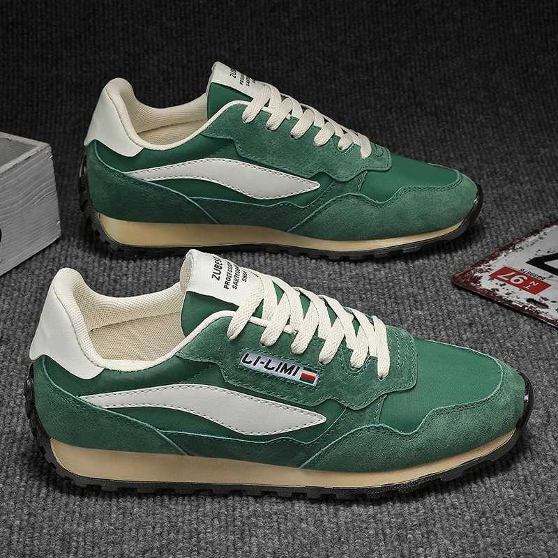 Mens Sports Shoes Lightweight Running Shoes Outdoor Lace up Forrest Gump Shoes Korean Edition Trendy Couple Skateboarding Shoes Y250315