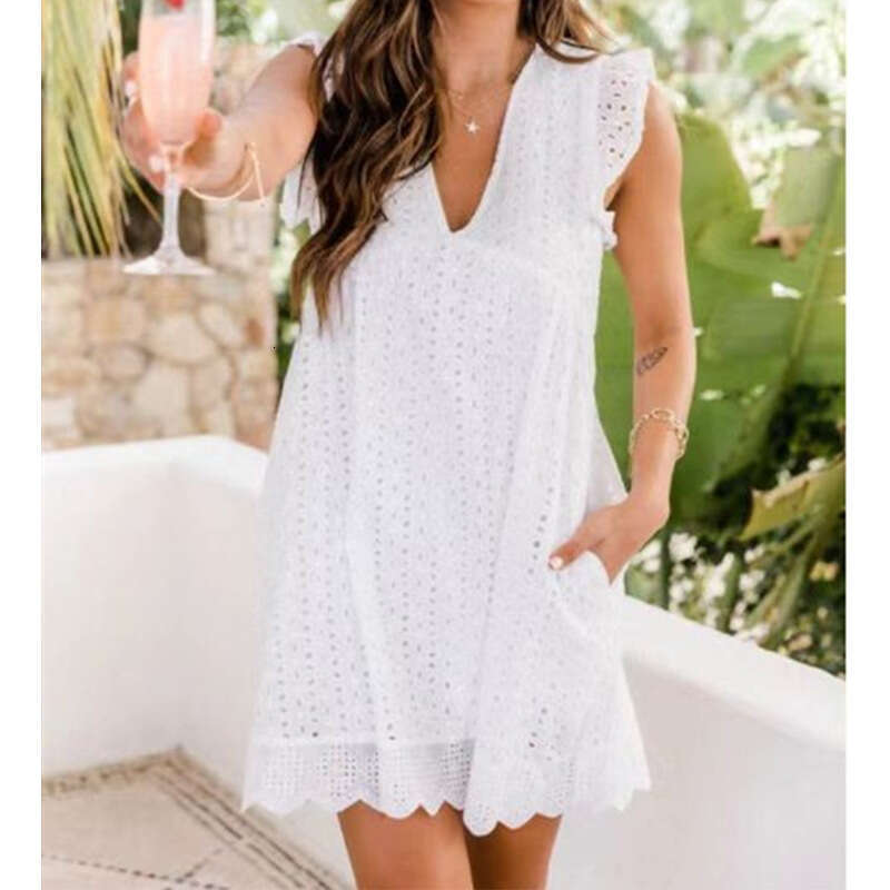 European American women's lace jacquard hollow V-neck dress with double layered pocket cover, versatile and trendy new clothing in 2025