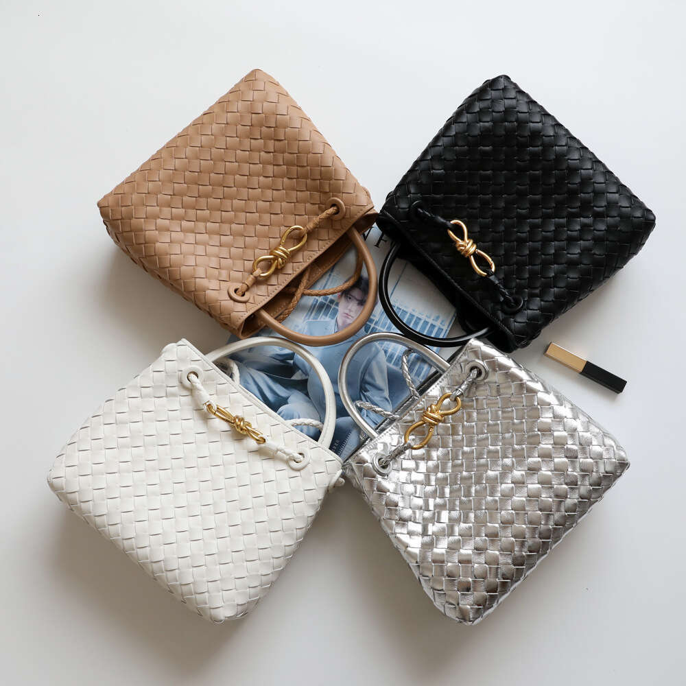 Small And Fashionable Design, New Metal Knot Leather Woven Tote Bag, One Shoulder Portable Large Capacity Women's Bag
