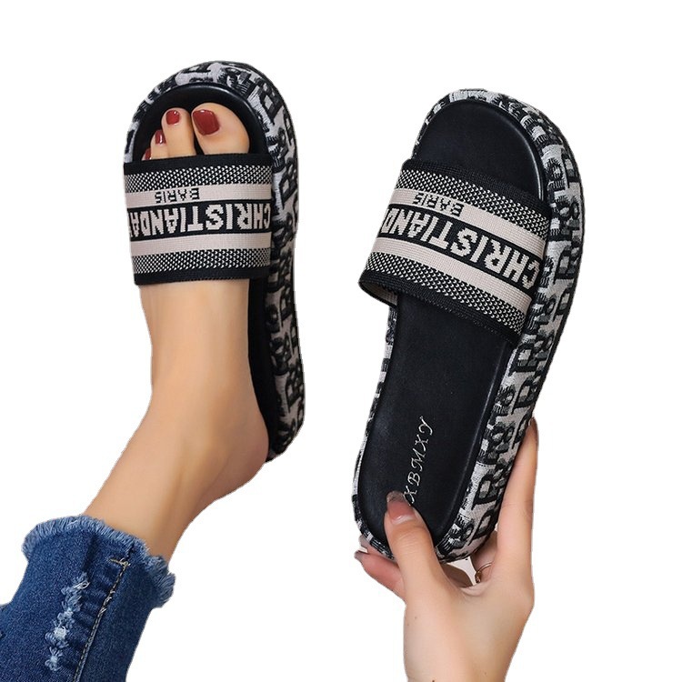 Hot new free shipping designer slippers for womens flat slippers black beige grey Spring new style thick soled height increasing sandals for external 