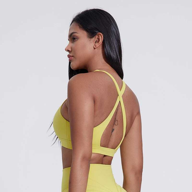 Active Shirts Tees Cross Straps Sports Bra Gym Workout Crop Top Vest Women High Impact Fit Bralette Running Tight Underwear With Chest Pad Y250312D0IP