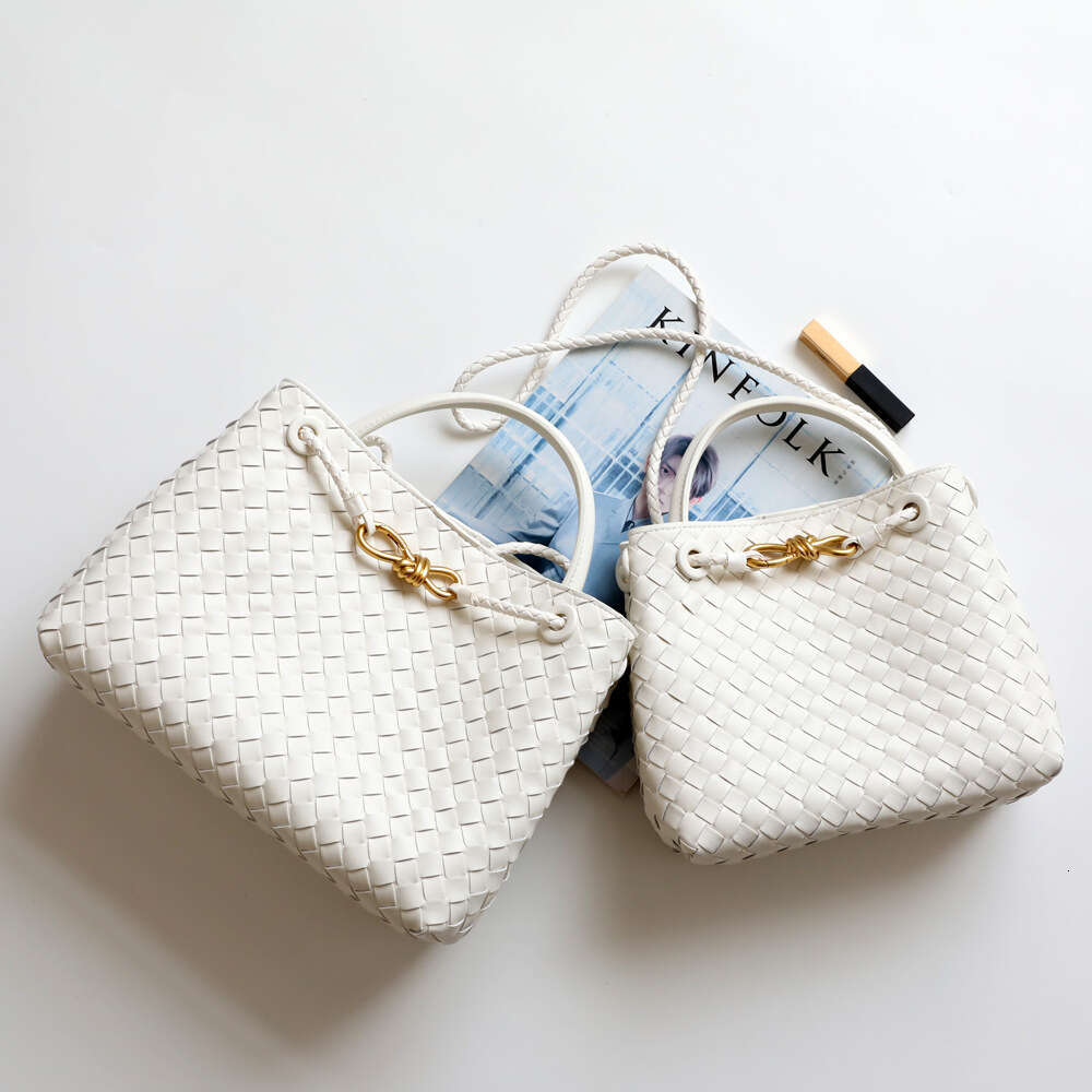 Small And Fashionable Design, New Metal Knot Leather Woven Tote Bag, One Shoulder Portable Large Capacity Women's Bag