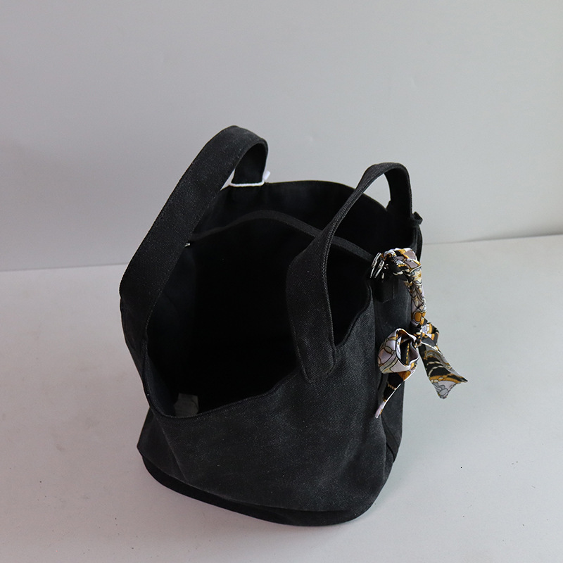 Vegetable Bag 2023, The Same Fashionable And Trendy Graffiti Personalized Vegetable Basket Military Green Canvas Handbag