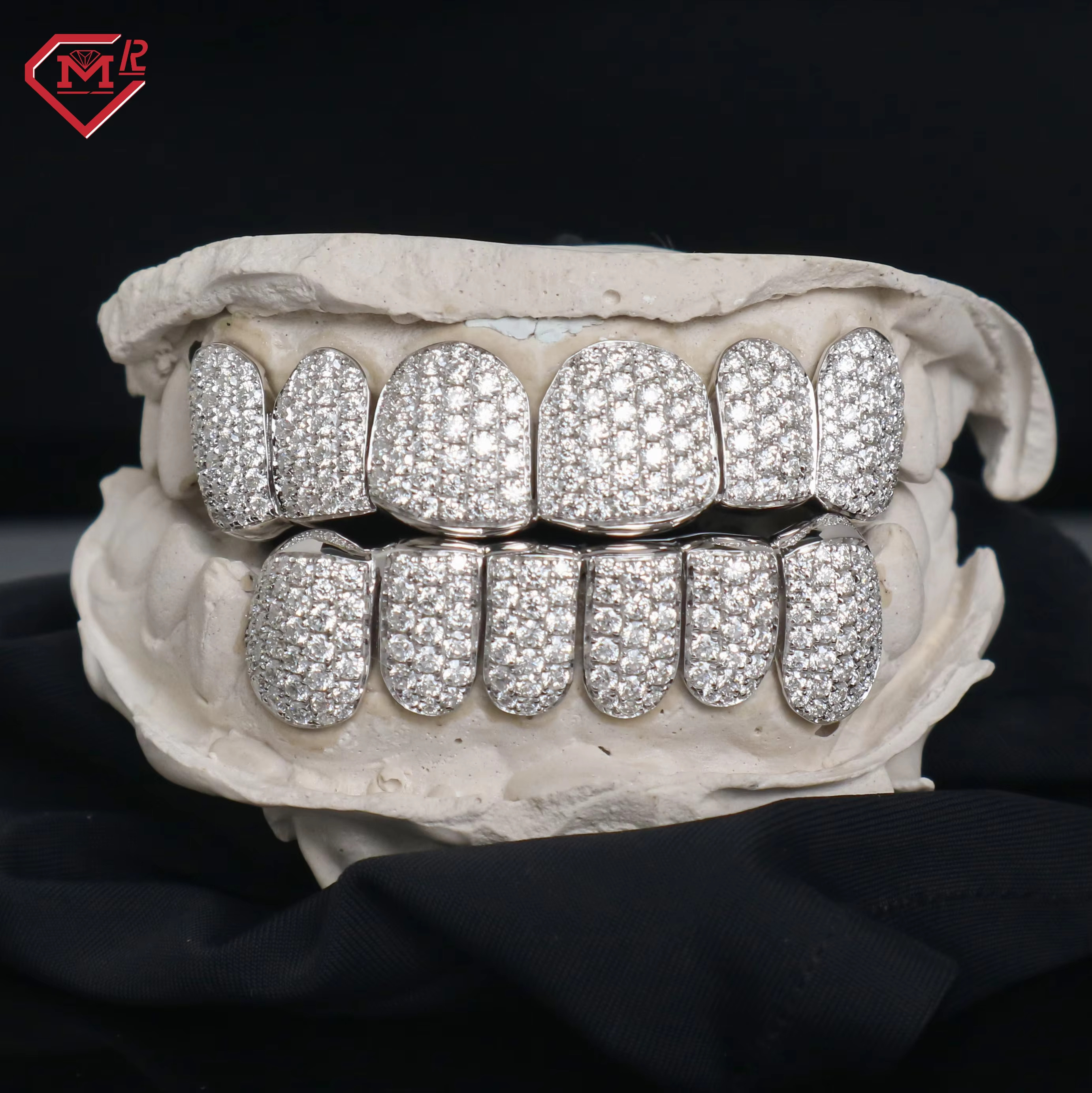 Super Sparkling Grillz 925 Silver Vvs Diamonds Jewelry Custom Tooth Iced Out Moissanite Grillz