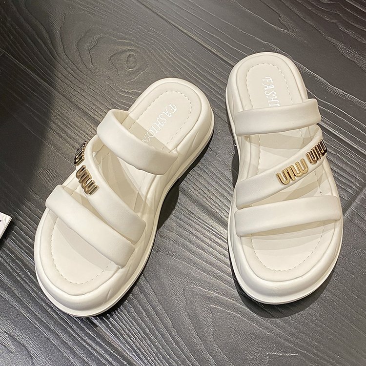 Designer 2025 hot free shipping designer for womens white khaki black New summer flat bottomed beach sandals