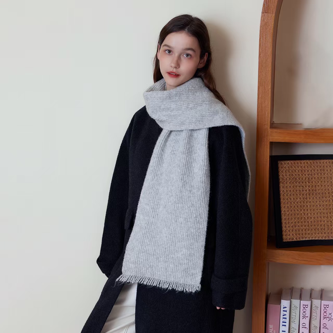 T278 raw edge solid color knitted scarf women's winter wool thick warm wool neck scarf trendy