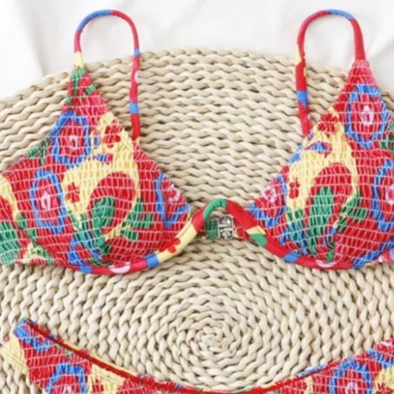 Summer Beach Bikini Suit Crimson Printed Sexual Double Shoulder Strap Bra Low Waist Breathable Briefs Twopiece Set 250311